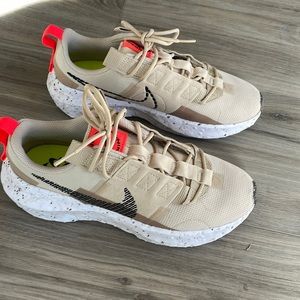 Women’s nike shoes